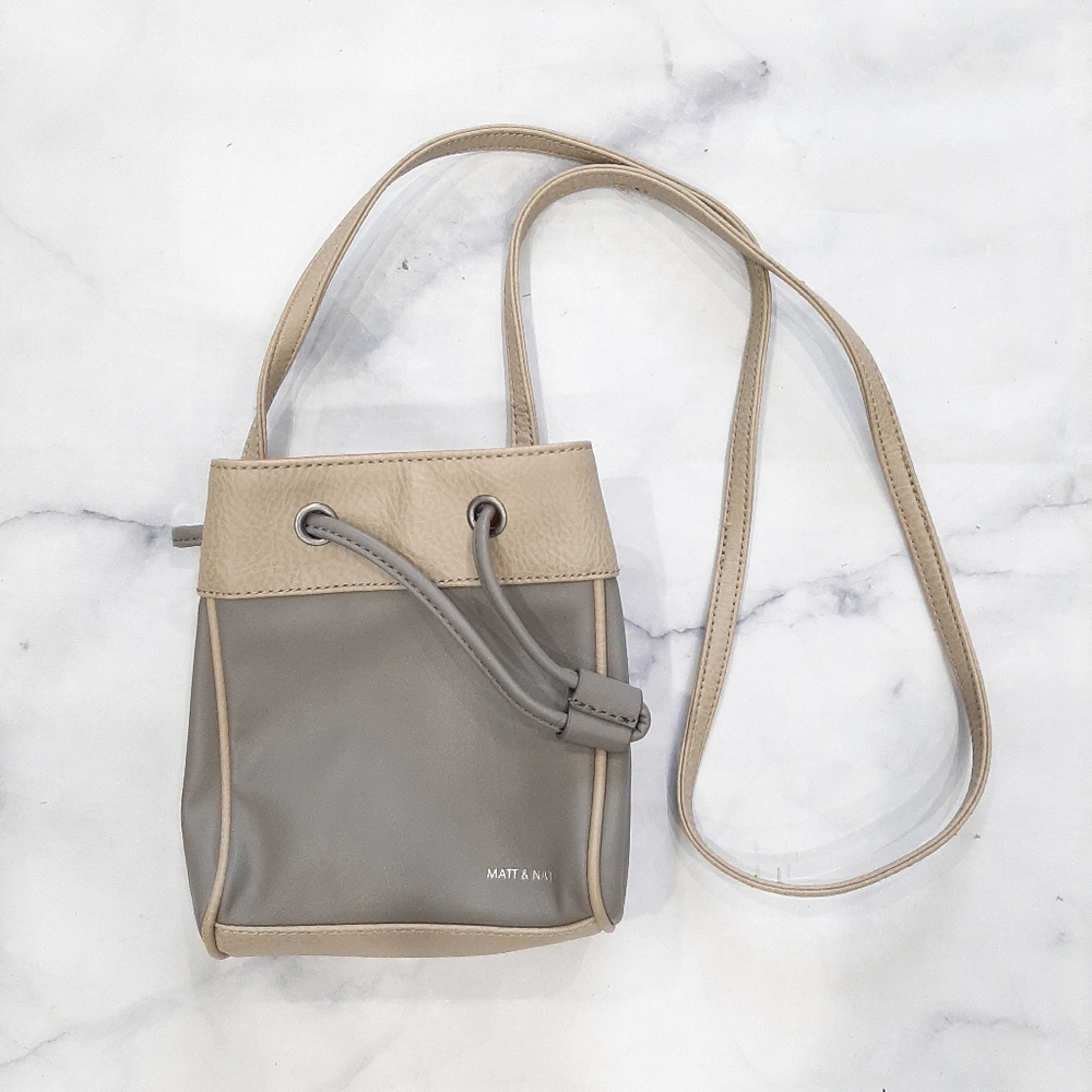 Matt & Nat Sora Vegan Leather Bucket Bag